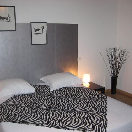 Appart'Hotel Et Chambres Essentiel Spa アルル エクステリア 写真