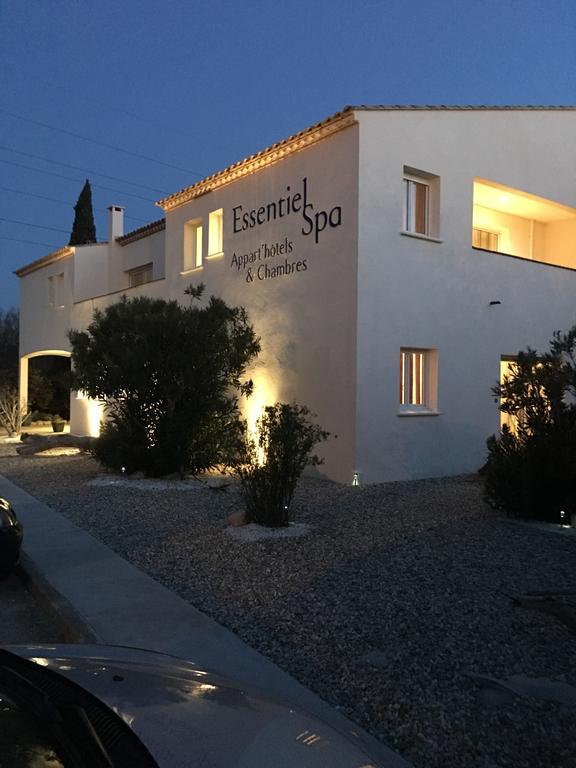 Appart'Hotel Et Chambres Essentiel Spa アルル エクステリア 写真